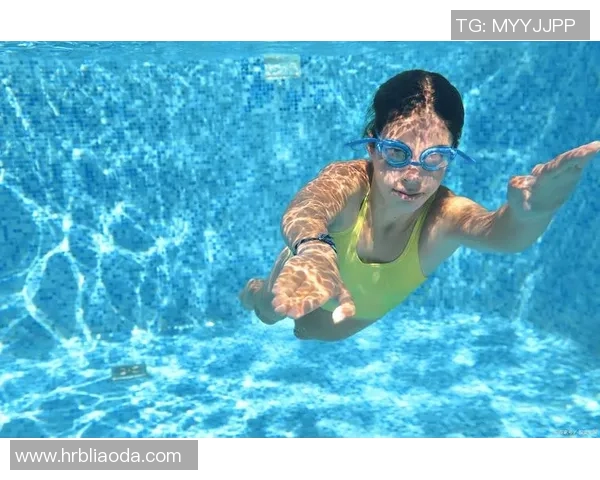 全面解析游泳装备选择与使用技巧助你提升水中表现