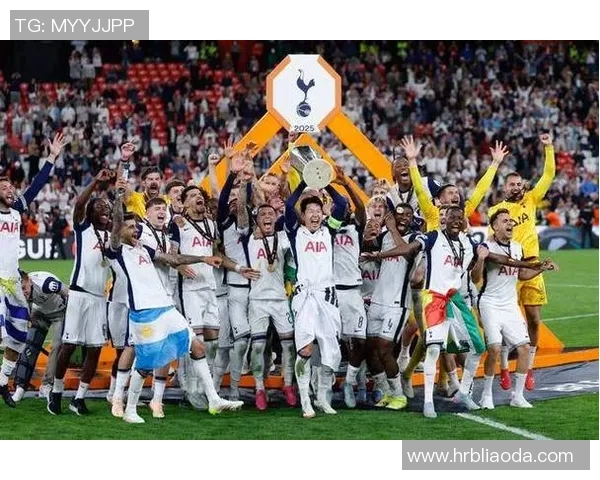 孙兴慜:从亚洲天才到英超巨星,足球世界的闪耀新星之路 孙兴慜:从亚洲天才到英超巨星,足球世界的闪耀新星之路